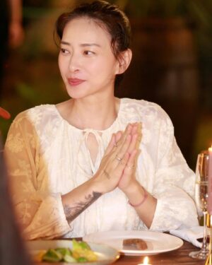 Veronica Ngo Instagram - Vẫn còn cái dư âm ngày vui hôm ấy.
Cám ơn @huy.trn  đã cho vợ một buổi tiệc thật ấm cúng. 
❤️…