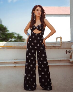 Vidhi Yadav Instagram - Wearing: @worldofasra 
📷 @abhay_r_kirti
