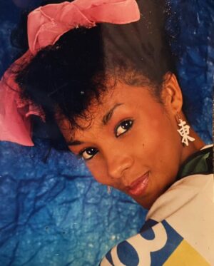 Vivica A. Fox Instagram - TGIF Dawlings! #FBF As we celebrate #WomensHistoryMonth here's a look back at ya gurl smiling thru every chapter of life! Dawlings keep smiling & shining & let NO ONE steal ya joy or shine! DO YOU! #LifeIsGood #GodIsGood #Blessed #Respect #GurlPower #VivicaFoxHair #TeamVivica #TeamFox #MyGrindDontStop #LegitimateCareer #BossMoves #LoveWins #Actress #LoveHSN #BadToDaBone #ClassicBadChick 🙌🏾👸🏽🎬💐🙌🏾