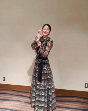 Wakana Matsumoto Instagram - .

.

.

エランドール賞2025 新人賞をいただきました。

今まで支えてくださったみなさまにも感謝いたします。

本当にありがとうございました♡