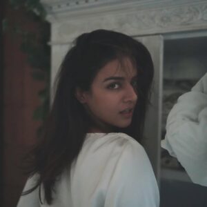Wamiqa Gabbi Instagram - जहां भी ego आढ़े आए….. हार जाना 🤍