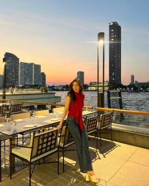 Wannarot Sonthichai Instagram - 🌅 𝑠𝑢𝑛𝑠𝑒𝑡 𝑤𝑖𝑡ℎ 𝑦𝑜𝑢：）
𝑃ℎ𝑜𝑡𝑜 𝑏𝑦 𝑏𝑎𝑏𝑖𝑒 