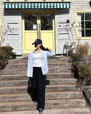 YENA Instagram - 〰️☁️🩵