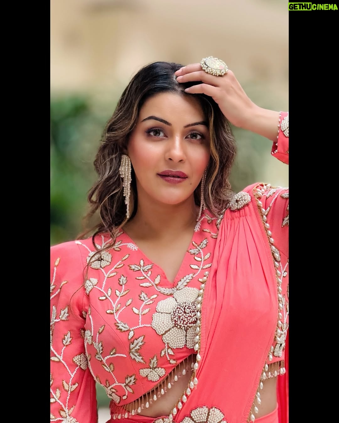 Yamini Malhotra - 11.7K Likes - Sweet Feelings 😍
Saree from @silai_bhartimittal
.
#pinksaree #peachsaree #saree #sarees #sareelook #sareelove #sareelovers #designersareemumbai #designerssaree