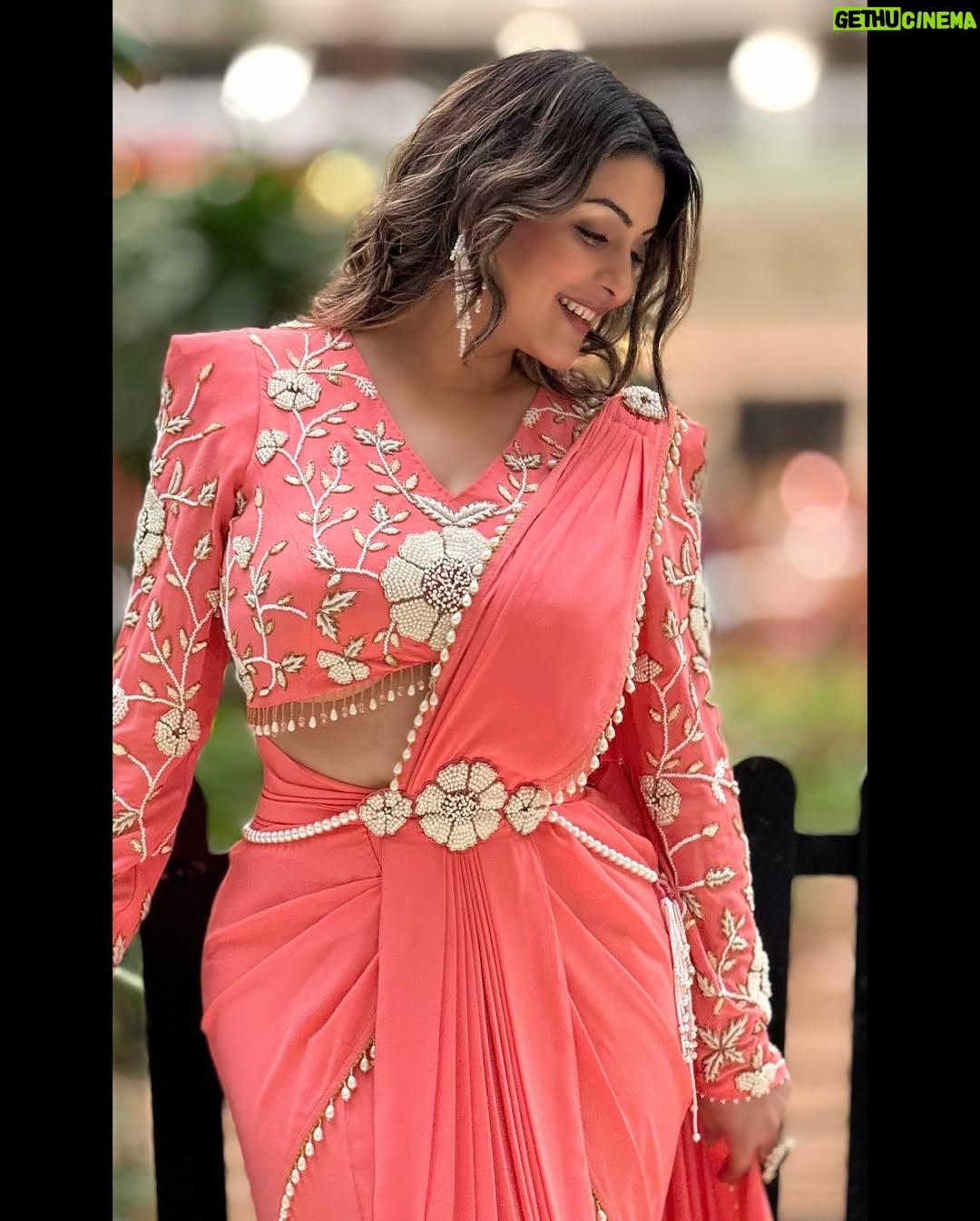 Yamini Malhotra - 11.7K Likes - Sweet Feelings 😍
Saree from @silai_bhartimittal
.
#pinksaree #peachsaree #saree #sarees #sareelook #sareelove #sareelovers #designersareemumbai #designerssaree