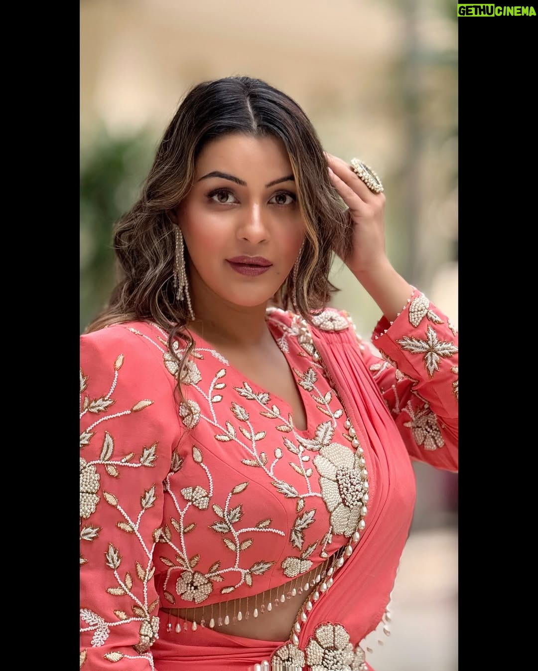 Yamini Malhotra - 11.7K Likes - Sweet Feelings 😍
Saree from @silai_bhartimittal
.
#pinksaree #peachsaree #saree #sarees #sareelook #sareelove #sareelovers #designersareemumbai #designerssaree