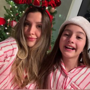 Yelena Maciel Instagram - 🎄FELIZ NAVIDAD PARA TODOS… LOS QUEREMOS 🎄