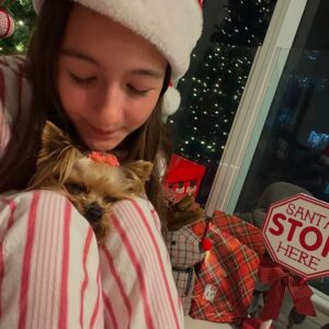 Yelena Maciel Instagram - 🎄FELIZ NAVIDAD PARA TODOS… LOS QUEREMOS 🎄
