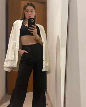 Yelena Maciel Instagram - De las del espejo 2023 🪞