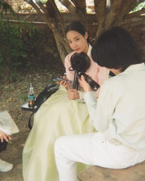 Yeon-woo Instagram - 옥씨부인전 안녕..