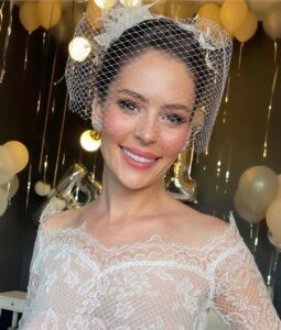 Actress Yildiz Cagri Atiksoy HD Photos and Wallpapers September 2022