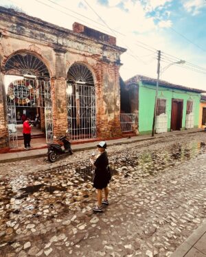 Yonca Evcimik Instagram - Küba gezisinden kalanlar 🍀 2. Bölüm #cuba #küba
