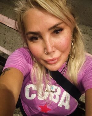 Yonca Evcimik Instagram - Küba gezisinden kalanlar 🍀 1. Bölüm #cuba #küba