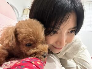 Yoon Se-a Instagram - #again #♥️