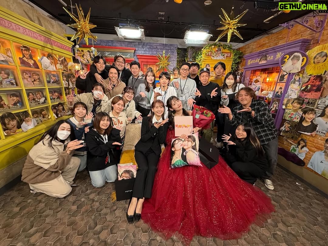 Yu Serizawa - 10.4K Likes - ・
声優と夜あそび
すみぺさんの夜あそび卒業スペシャルでした。。。
大好きなすみぺさん
この1年でもっともっと大好きになったし
たくさん助けてもらって、いっぱい笑いあって
感謝しかありません!そして私たちはお友達です♡♡♡
寂しいけれど、
たくさん学んだ事を大切に
これからも夜あそび、あそびつくします!
1年間応援してくれたみなさま
楽しい夜あそびチームスタッフのみなさま
ほんとにありがとうございました!
来年度もよろしくお願いします!
#上坂芹澤と夜あそび
とっっっっっても楽しかったなぁ〜
私は幸せ者だっ