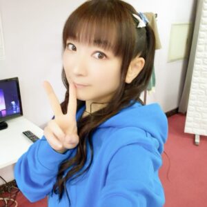 Yui Horie Instagram - .
今日はHappy Birthday わたしたちの初めてのイベントでした♪
遊びに来て下さったみな様、応援して下さったみな様、本当にありがとうございます！

写真は浅野さんと私といちご🍓

浅野さんと私とカツサンド（笑）

楽しかったです！