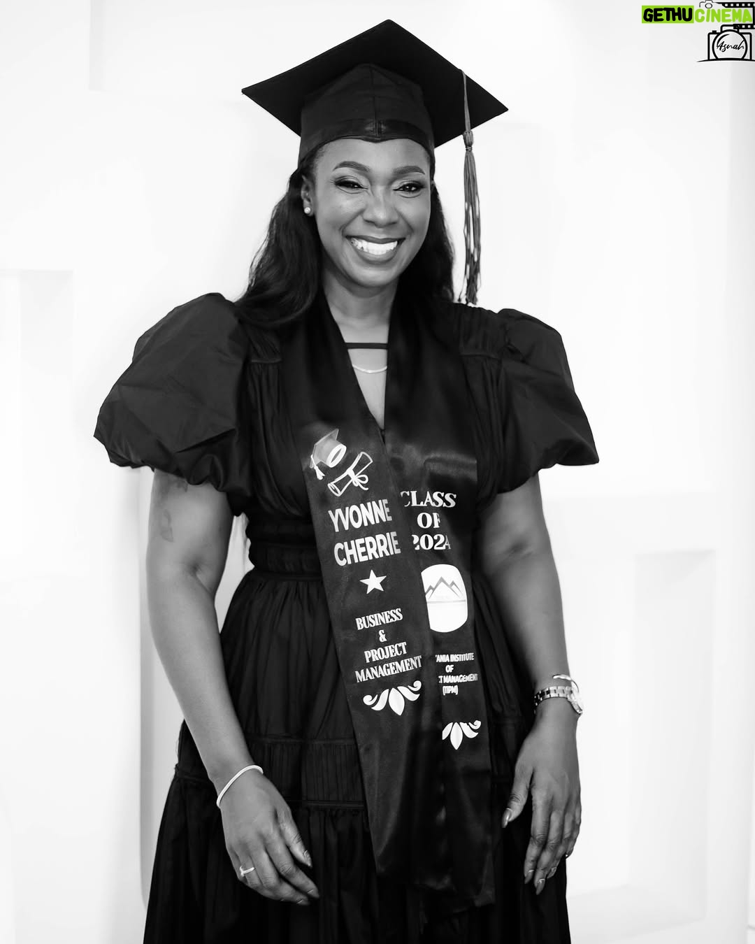 Yvonne Cherrie - 27.3K Likes - Nelson Mandela once said, “Education is the most powerful weapon you can use to change the world”. 🎓🤍
Even in the bible Proverbs 4:13, it is written, “Mkamate sana elimu, usimwache aende zake; Mshike, maana yeye ni uzima wako.”
Hongera mama kenzo, Umeweza! 🤍🎓 @monalisatz