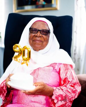 Yvonne Cherrie Instagram - Tunasherehekea miaka 90 ya upendo, hekima, na baraka pamoja na Bibi yetu mpendwa! Nguvu zako, upole wako, na upendo wako usioyumba vimekuwa msingi wa familia yetu. Tunakusherehekea kwa safari yako ya maisha na kwa kugusa maisha ya wengi. Heri ya miaka 90 ya kuzaliwa, Bibi.
Tunakupenda sana.

#mzaramowakishua