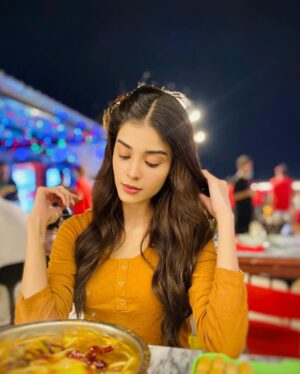 Zainab Shabbir Instagram - There is no sincerer love than the love of food 🙃🥘