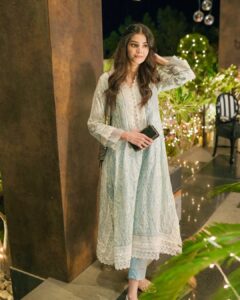 Actress Zainab Shabbir HD Photos and Wallpapers April 2024