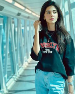 Actress Zainab Shabbir HD Photos and Wallpapers January 2024