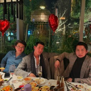 Zhu Zhu Instagram - 🥳🥂🎉生日快乐🎂🎊🎂🎁🎈