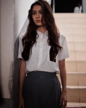 Zoe Abbas Jackson Instagram - ‘Nike Ardilla’ The series Episode 2 sudah tayang di @stro.tv ❤️ #nikeardillaseries