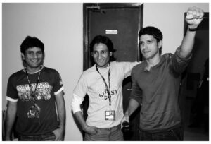 Zoya Akhtar Instagram - Where it all Began. Nasir, Shafique, Farhan and Me. Osian Film Festival. Delhi. 2009. 

@shaikhnasir1997 Thank You for trusting @faroutakhtar @ritesh_sid and me with your life story,  for sharing your heart with @vidushak and for waiting all this time so @reemakagti1 could tell it like only she can ♥️ 

For Farogh and Shafique ♥️