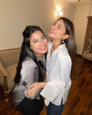 Zoya Nasir Instagram - Aik hai phuppo

#zoyanasir