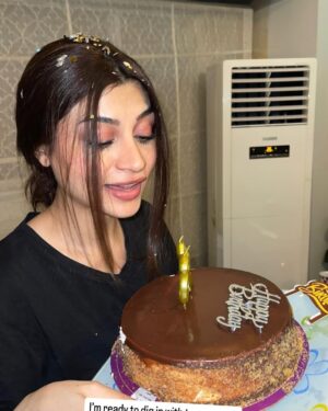 Zoya Nasir Instagram - Some of the recent moments I was at my happiest. My beautiful sister and her wonderful kids being my light ♥️

#zoyanasir #birthdaymonth #birthdaygirl
