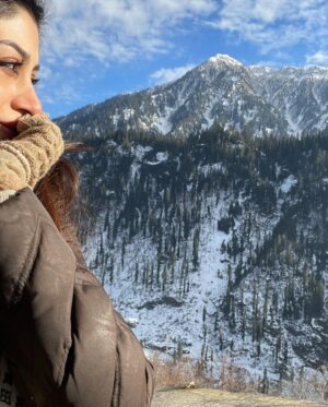 Zoya Nasir Instagram - Kel kel mein