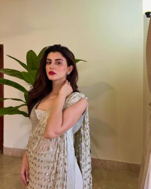 Zubab Rana Instagram - Eid Mubarak ✨