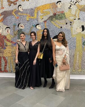 alisha pekha Instagram - DIOR presents "Mul Mathi". An artistic  collaboration between Maria Grazia Chiuri of @dior , Madhvi Parekh, Manu Parekh, Karishma Swali and The Chanakya School of Craft. 
.
Exhibition is from 1st April 2023- 22nd April 2023 at the Snowball Studio Worli. 
These series of astounding textile artwork was also presented at the SS22 haute couture in Paris. 
Truly an ode to the legacies of embroidery work and textiles and a homage to the Indian culture and craft. 
Its a momentus occasion for India to be finally acknowledged and represented on the global stage in such an ingenious and admirable manner by the house of Dior and we look forward to more creative and interesting collaboration bloom from this association…
.
#dior #diormumbai2023 #theallyedit
