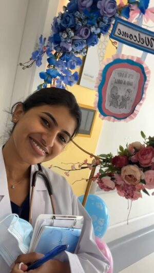 dharshini sudhakar Instagram - Choosing myself over anything ♥️🧿!!! 

#dxb #uaetamil #tamil #uaelife #uae #selflove #tamiltrending #trending
