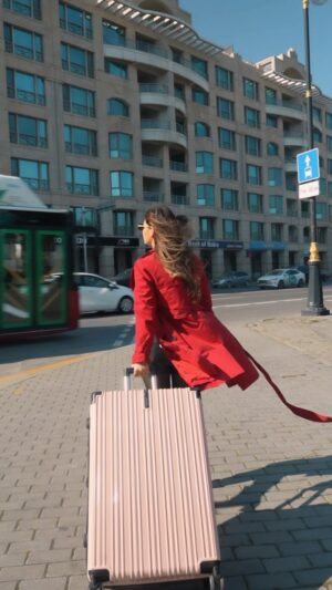 himanshi sharma Instagram - Jet-setting in style & elegance with the Maleta Nova Collection! 🌍💼 From airport lounges to dreamy destinations, travel premium, travel Maleta! Where’s your next adventure? 🚀

#TravelInStyle #LuxuryTravel  #TravelEssentials #Globetrotter #Wanderlust #ExploreTheWorld #baku #Azerbaijan #LuxuryOnWheels #PremiumLuggage #ElegantTravel #LuxuryLifestyle