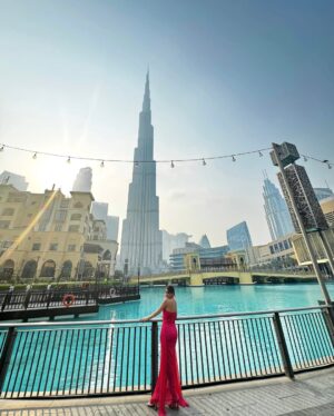 himanshi sharma Instagram - Elegance with a view🩷
.
.
.
.
#Dubai #MyDubai #VisitDubai #DubaiLife #DubaiDreams #DubaiLifestyle #DubaiLuxury #DubaiTravel #DubaiVibes #DubaiCity #DubaiSkyline #DubaiMoments #OnlyInDubai #DubaiFashion #DubaiDiaries #DubaiAdventures #DubaiLove #DubaiSunset #BurjKhalifa #ExploreDubai