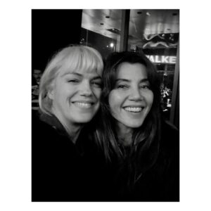 İpek Erdem Instagram - Madem çok sevdik…🥰 @gokce.bhdr ♥️ canım…