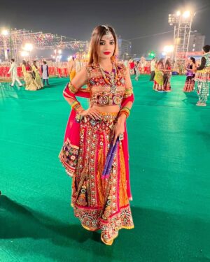 sonal Agarwal Instagram - 2022 ki pics hai Guys 😝Abhi 2024 ki aana baki hai 💃♥️