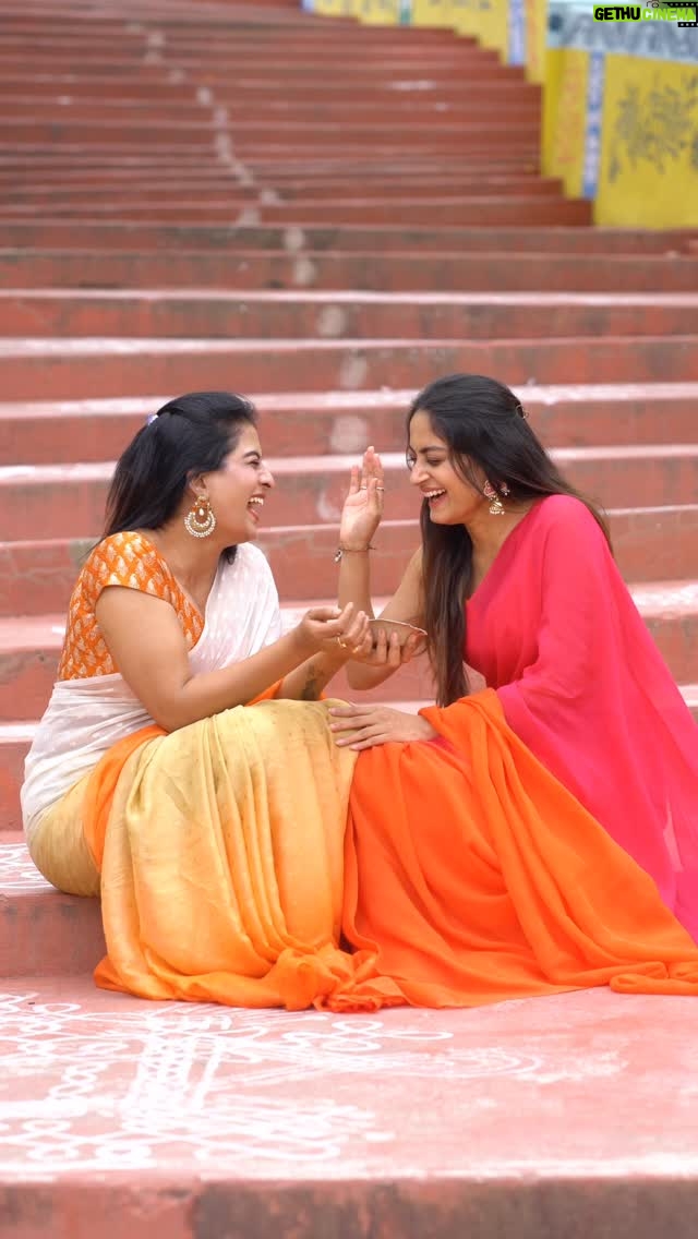 sree priya - 52.1K Likes - Did u guys miss us ..?😍❤️
Never ending talks for each other 😘🧿
#bestfriends