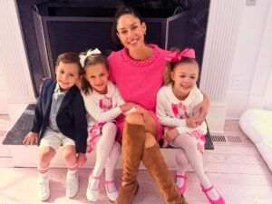 Abby Huntsman Instagram - Hopppppy Easter from these little 🐰’s 💜 💜
