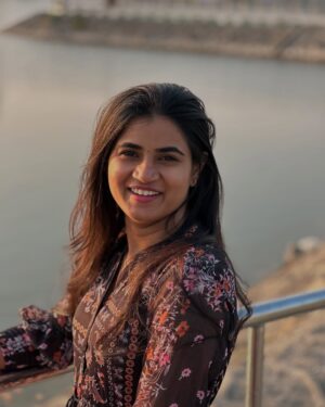 Abi Instagram - Let’s us grow…🌱♥️ #thefaceofabi #thefaceofabifamily #love #she #girl #tamilponnu