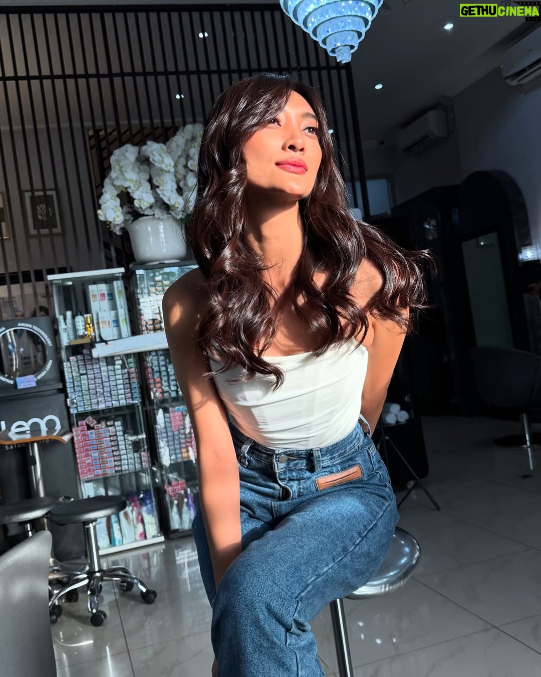 Adinda Cresheilla - 3 Likes - Hello again bangs❤️