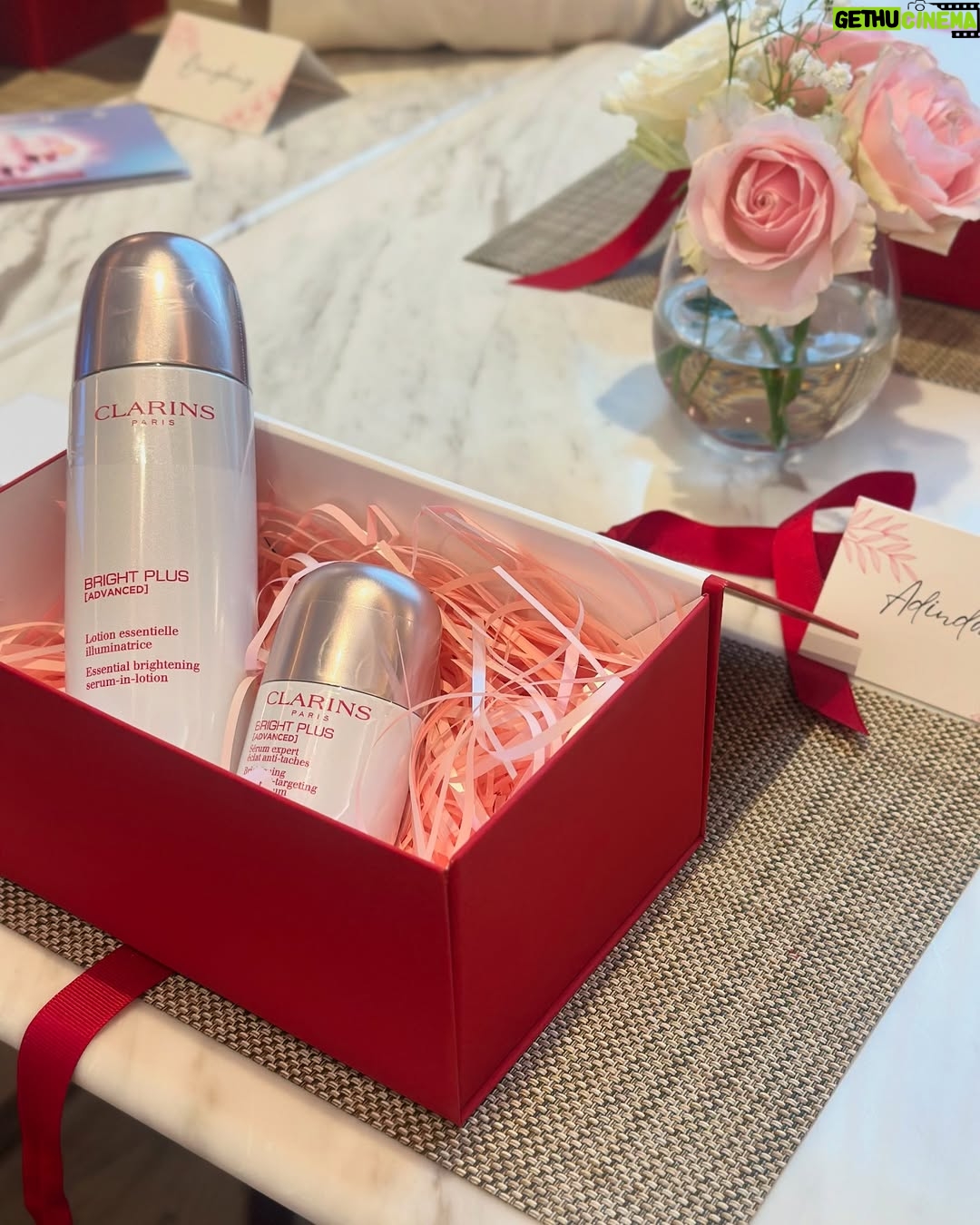 Adinda Cresheilla - 3 Likes - With @clarinsid this evening, for the launch of their new brightening products. Cant wait to try them😍
#ClarinsIndonesia