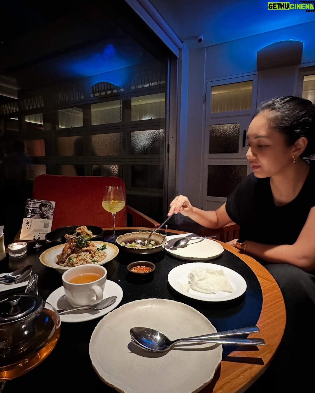 Adinda Cresheilla - 3 Likes - Entering the last day of Ramadhan.. how fast time flies🕊️ Doaku hari ini ngga neko-neko, semoga Ramadhan mendatang masih dipertemukan dgn orang-orang baik ini kembali❤️
Bersyukur sekali tahun ini dapet banyak berkah Ramadhan yang tak terduga. God’s plans are indeed way better than ours. Wish you’re spending your Ramadhan with the loved ones too!
Mohon maaf lahir batin🤗 Sudah siap lebaran?