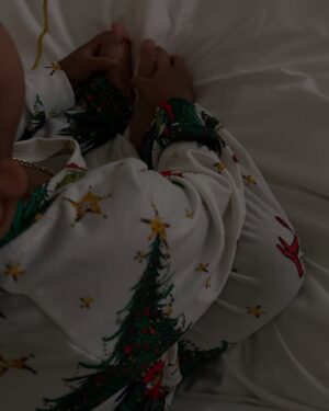 Adrienne Bailon-Houghton Instagram - December is off to a great start… 
🎄📷