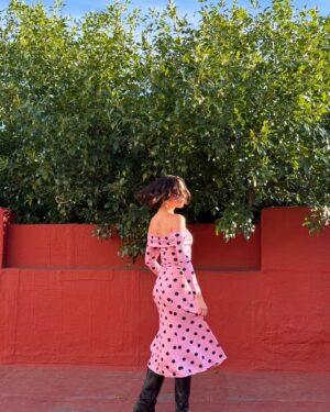 Agustina Suásquita Instagram - Pink Papry Club 💐 Y así empezó mi era de muñeca de 33 ✨