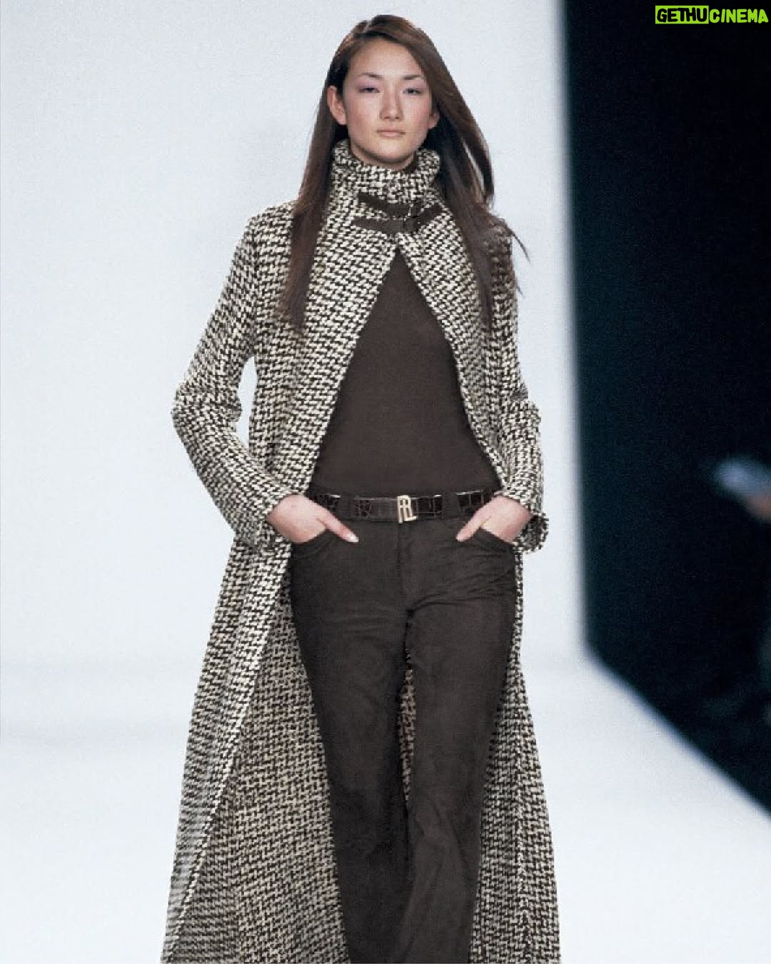 Ai Tominaga - 26.4K Likes - “I cannot believe that it’s been 24 years since I walked in a Ralph Lauren Collection show for the first time. It is my honor that I’ve known Mr. Lauren for such a long time, and it means a lot to me to be able to walk this memorable show in Shanghai.”
Supermodel #AiTominaga walks the Shanghai Spring 2025 Resee Fashion Experience runway after having walked her first Ralph Lauren Runway Show in 2001.
Discover the Shanghai Spring 2025 Resee Fashion Experience via #RalphLaurenInShanghai.
#RLInTheHamptons