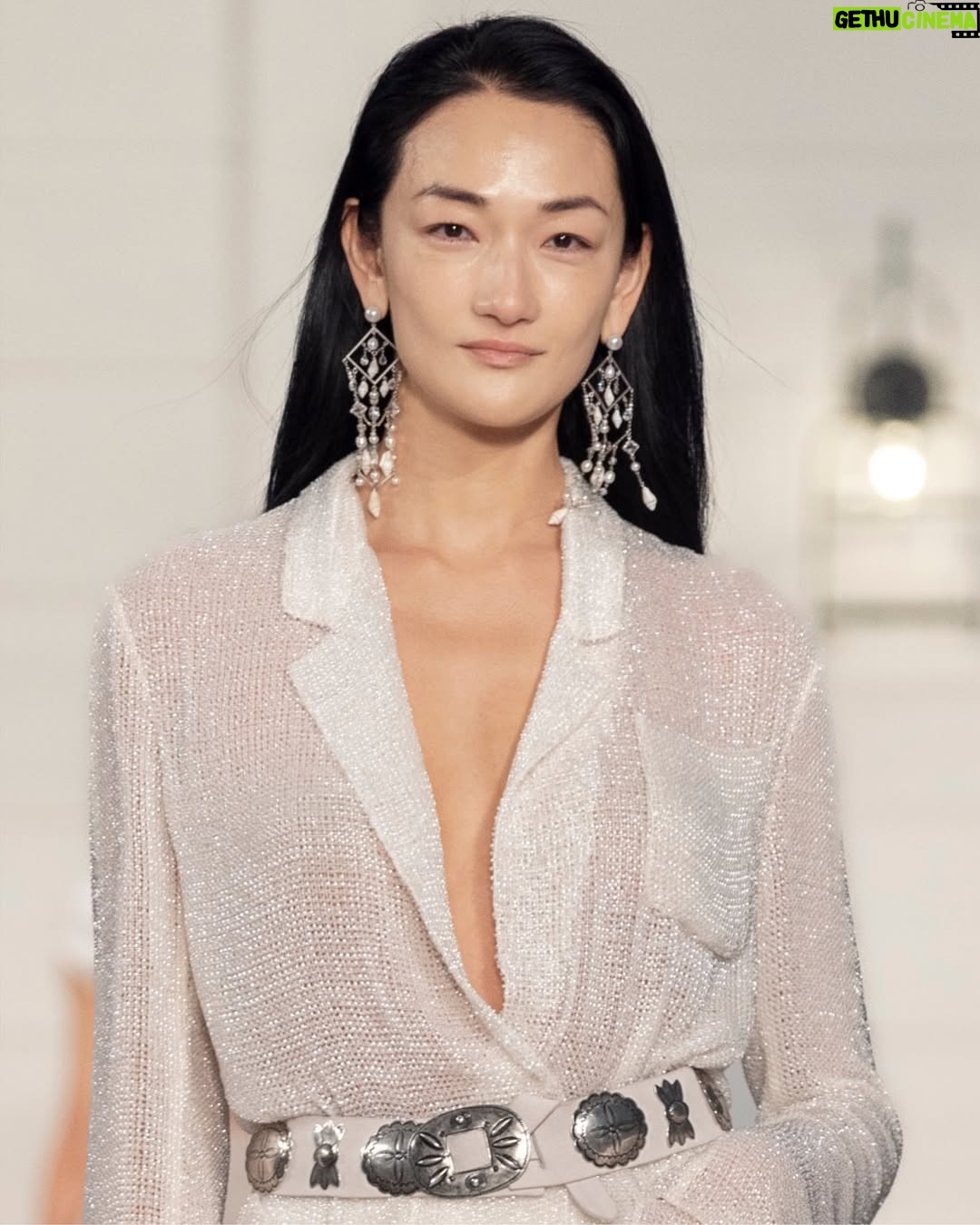 Ai Tominaga - 26.4K Likes - “I cannot believe that it’s been 24 years since I walked in a Ralph Lauren Collection show for the first time. It is my honor that I’ve known Mr. Lauren for such a long time, and it means a lot to me to be able to walk this memorable show in Shanghai.”
Supermodel #AiTominaga walks the Shanghai Spring 2025 Resee Fashion Experience runway after having walked her first Ralph Lauren Runway Show in 2001.
Discover the Shanghai Spring 2025 Resee Fashion Experience via #RalphLaurenInShanghai.
#RLInTheHamptons
