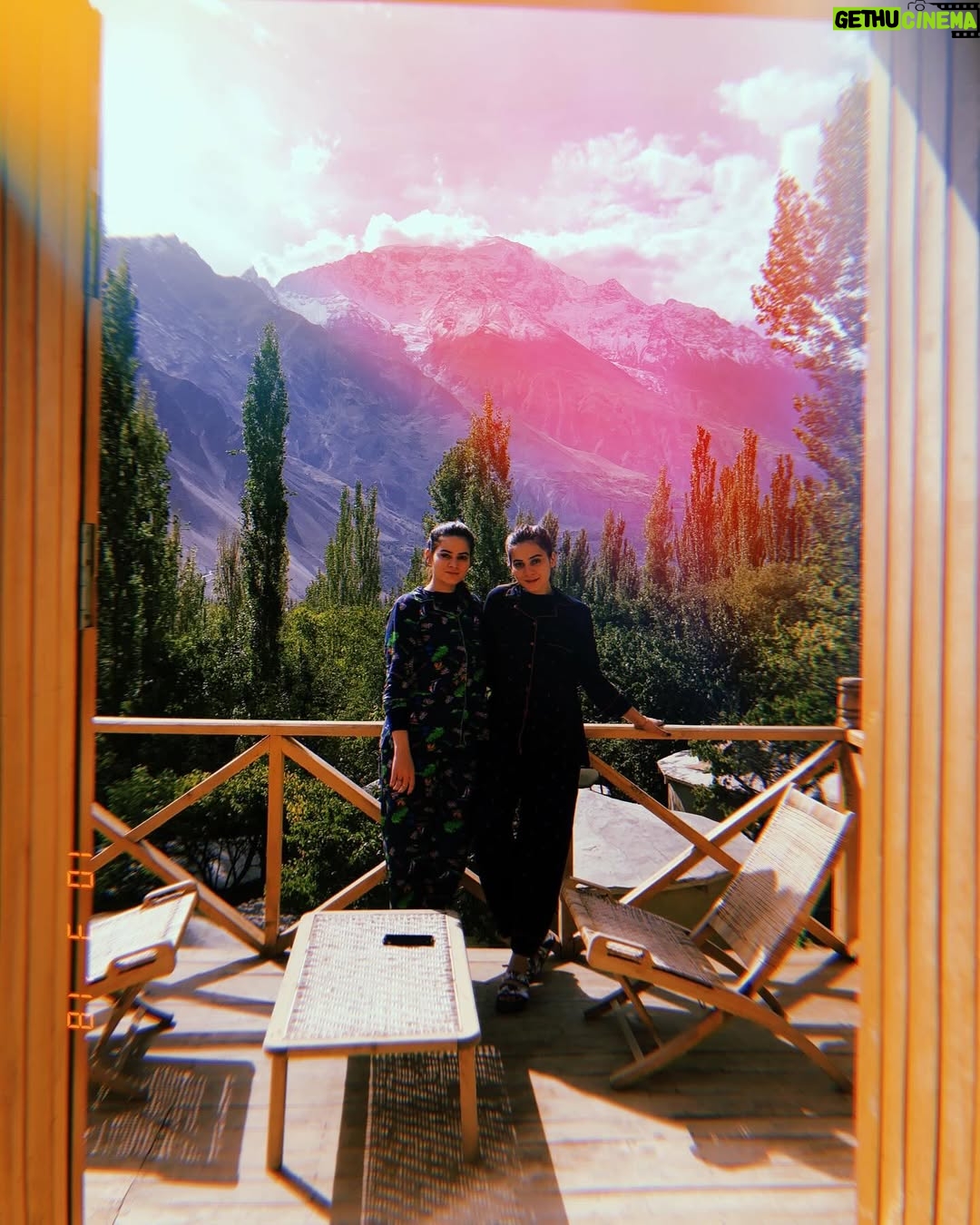 Aiman Khan - 246.4K Likes - Postcards from 2018 ♥️
I consider 2018 the best year of my life for so many reasons ♥️ #timenevercomesback
