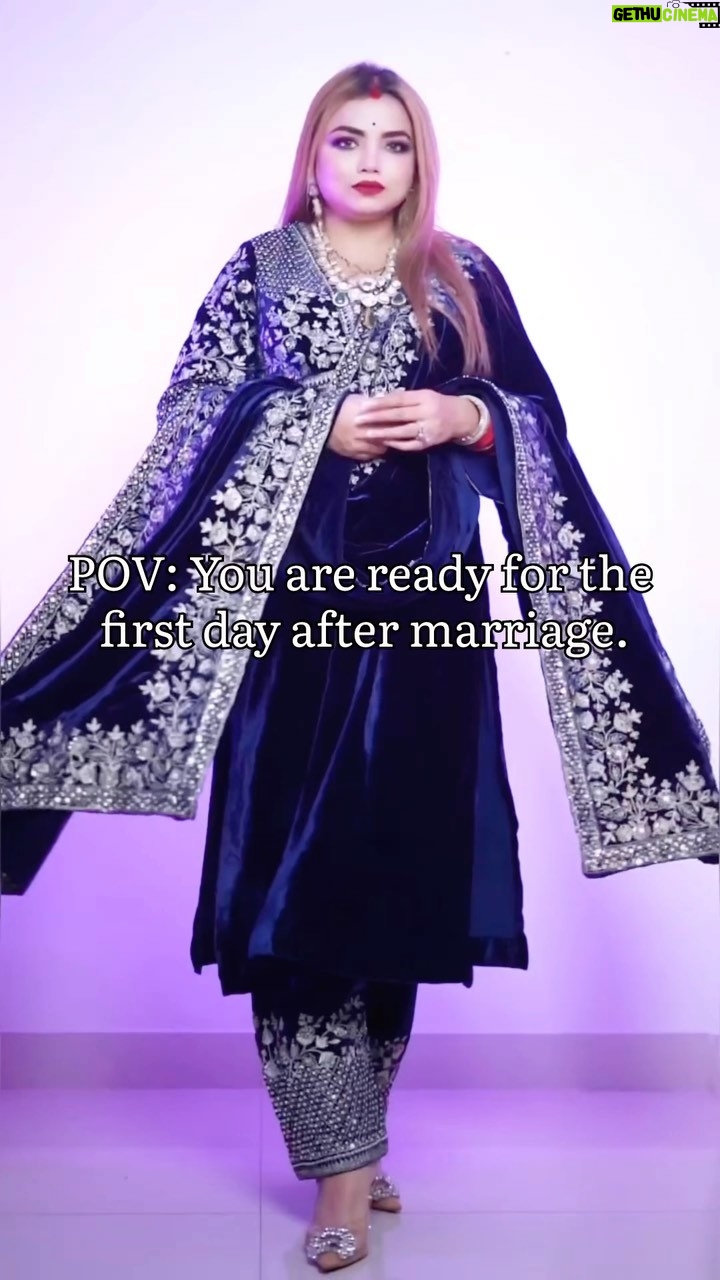 Aisha Mahdi - 28.6K Likes - ✨// POV: You are ready for the first day after marriage.
Do you feel the excitement and jittery feeling when you are about to start something new?
That’s what I’m feeling. I’m getting ready for my first day after marriage.
Wearing a Midnight blue velvet suit set with hand embroidered silver aari from @priyankajain.official .
The outfit is from her latest Makhmal-e-Ishq collection. I’m in love with this captivating look!
What you guys think about my first look after marriage?
Let me know in the comments.
.
.
.
.
.
.
.
.
.
.
.
.
#Collab #reelsinstagram #reelkarofeelkaro #reelitfeelit #viral #KolkataCreator